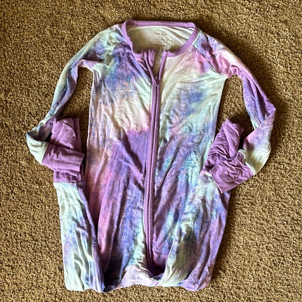Little Sleepies zippy, size 18-24mo